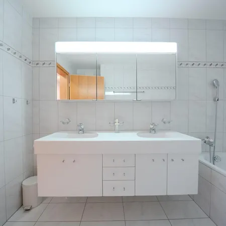 Апартаменти Casa Cresta C32, Zentrales Mit Bergblick By Vacations Ароза