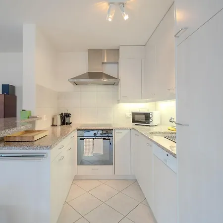 Апартаменти Casa Cresta C32, Zentrales Mit Bergblick By Vacations Ароза